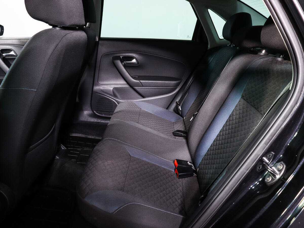 Volkswagen Polo с пробегом — 2019 год. Фото: #9