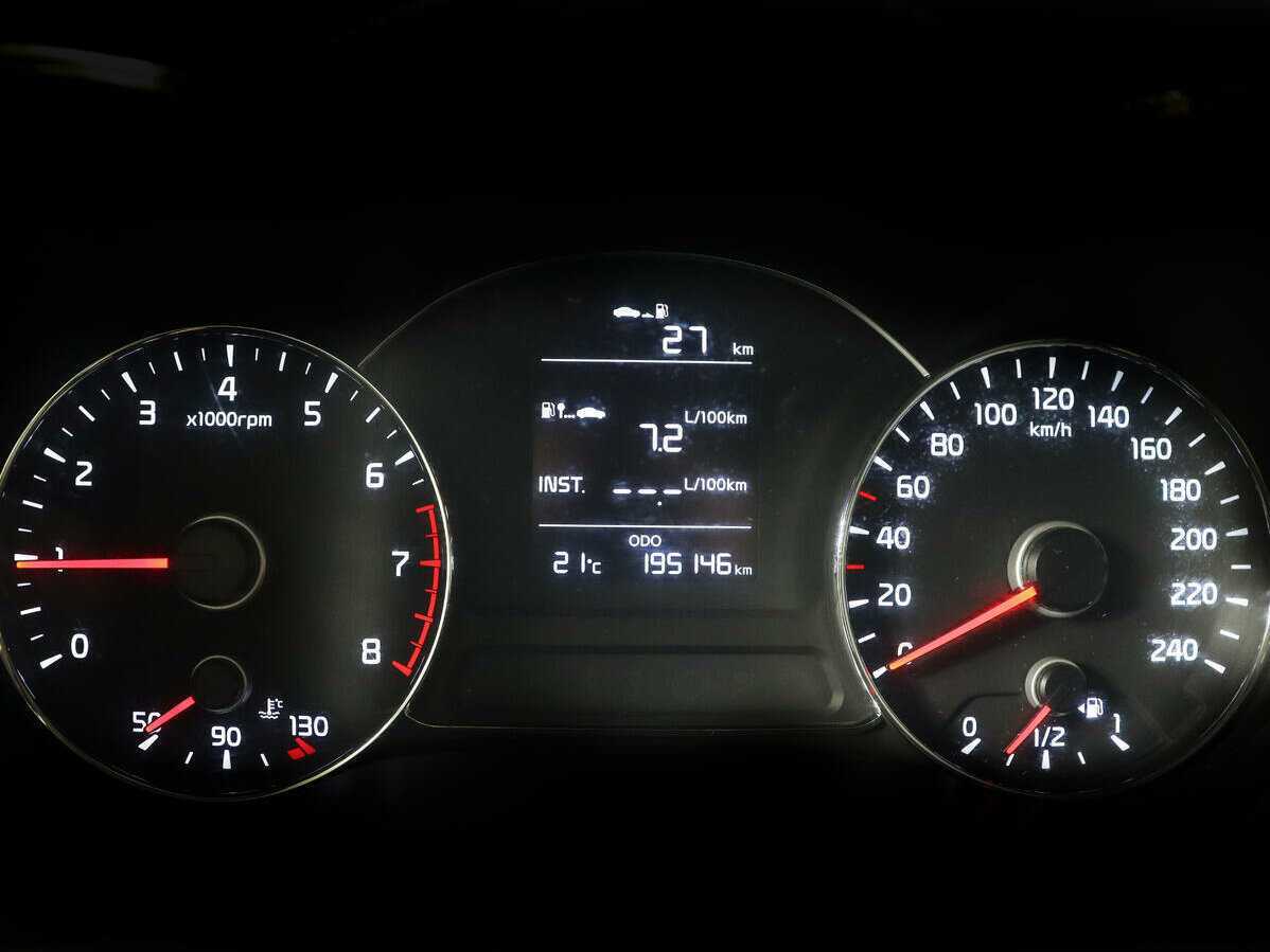 Kia Cerato с пробегом — 2017 год. Фото: #8