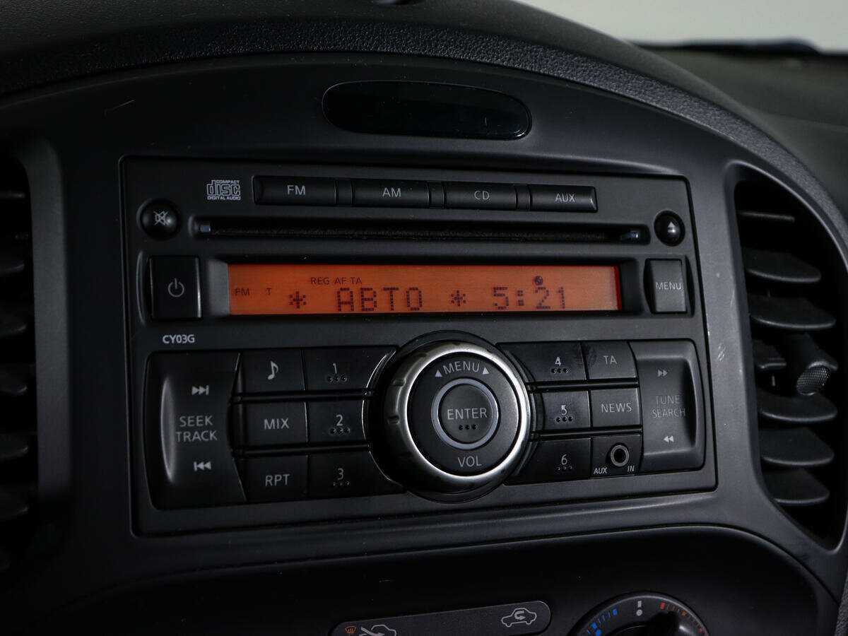 Nissan Juke с пробегом — 2014 год. Фото: #15