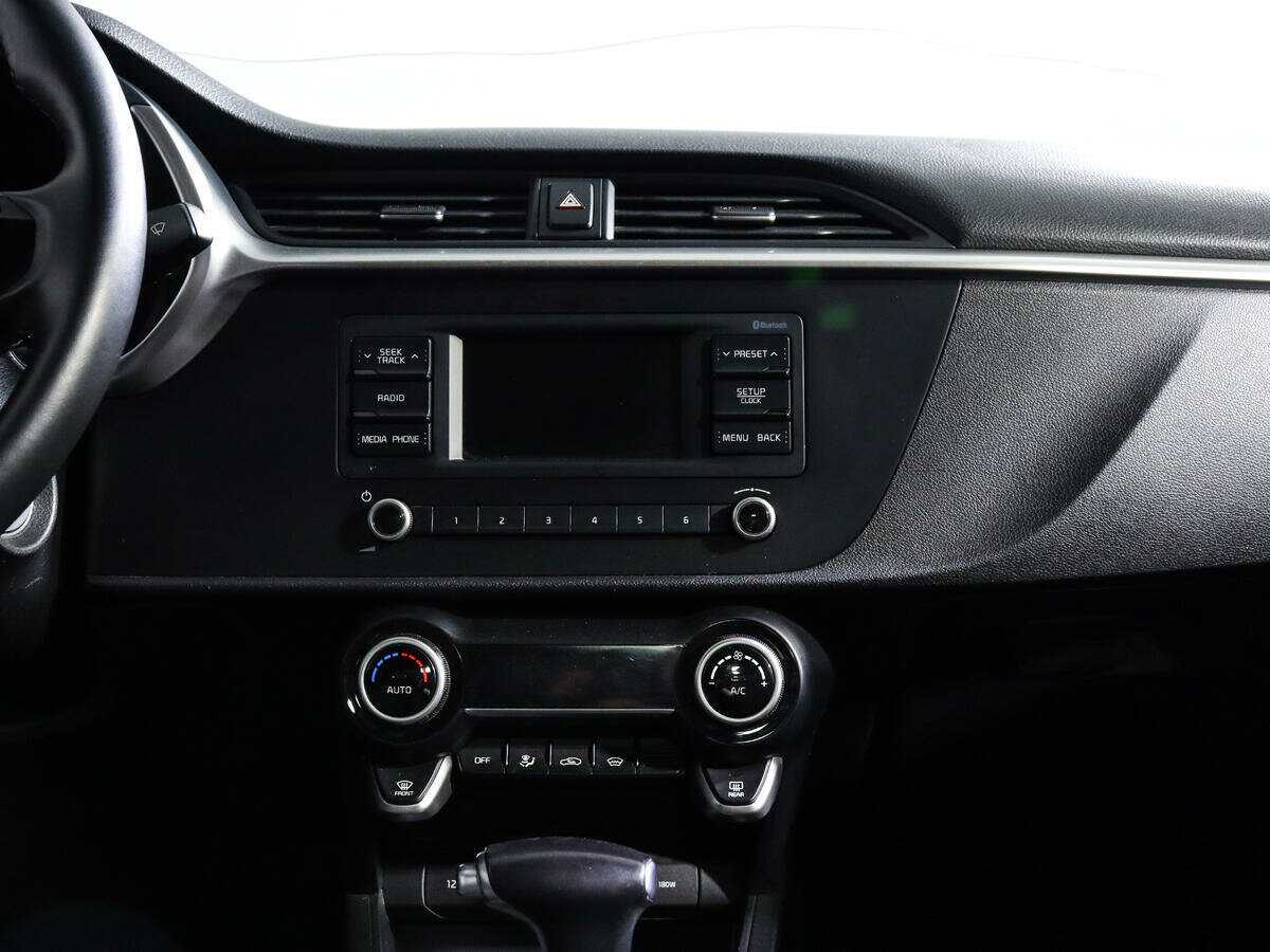 Kia Rio с пробегом — 2021 год. Фото: #10
