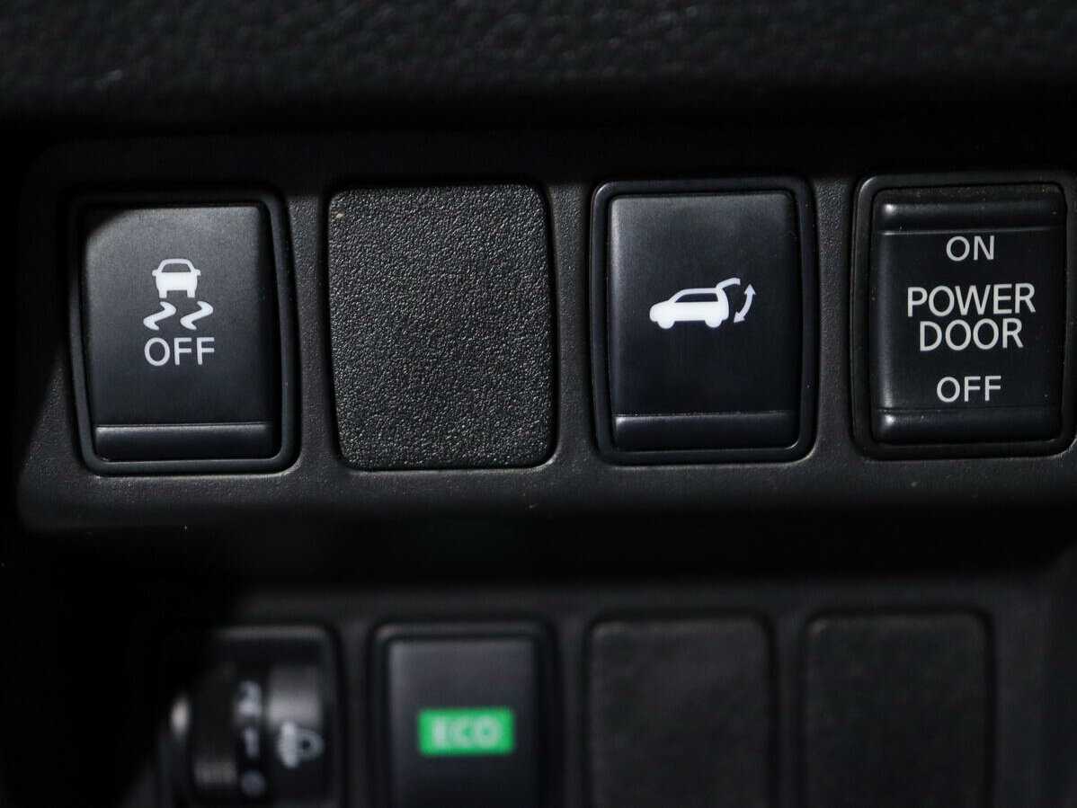 Nissan X-Trail с пробегом — 2018 год. Фото: #18