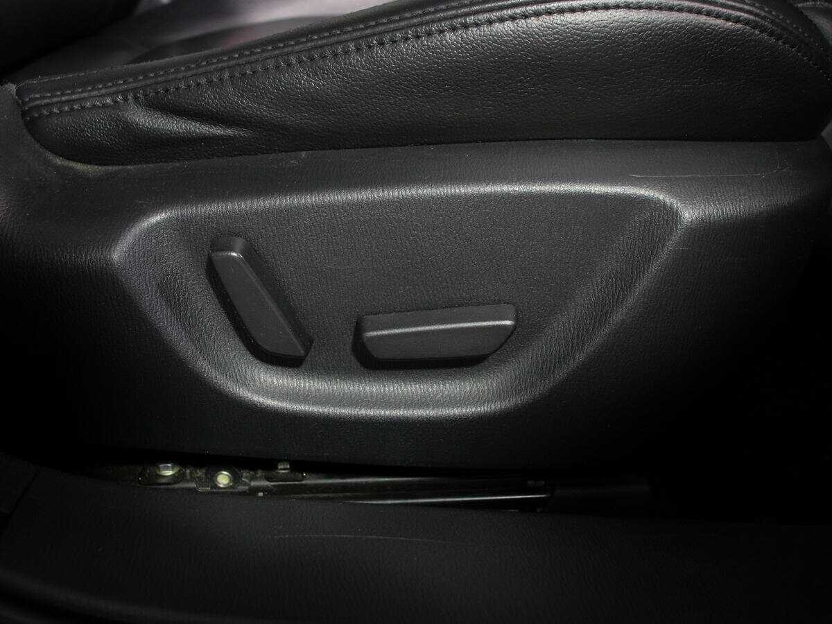 Mazda 6 с пробегом — 2015 год. Фото: #12