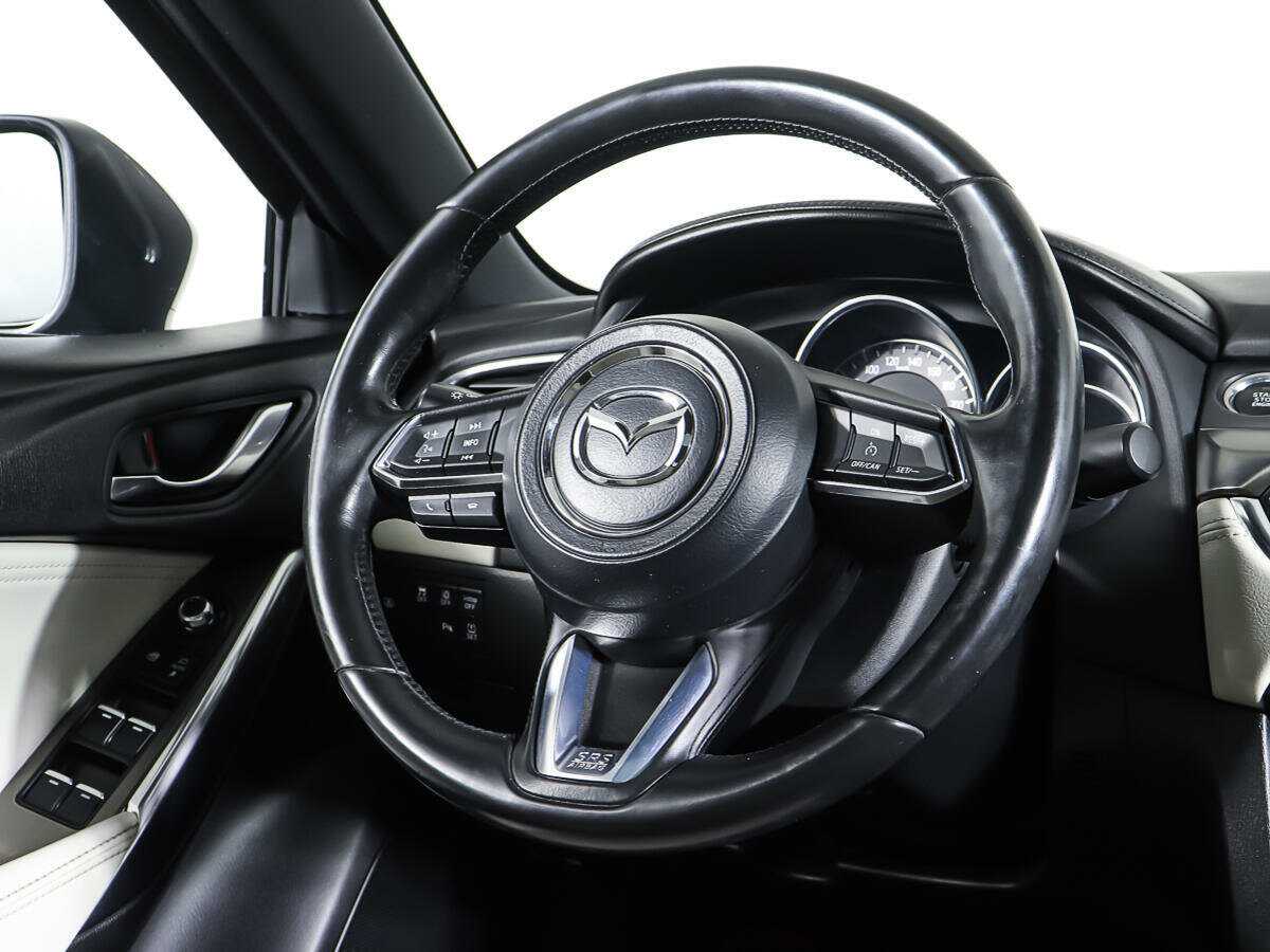 Mazda 6 с пробегом — 2016 год. Фото: #14