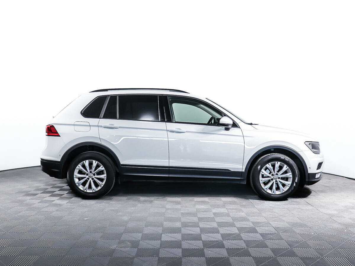 Volkswagen Tiguan с пробегом — 2017 год. Фото: #3