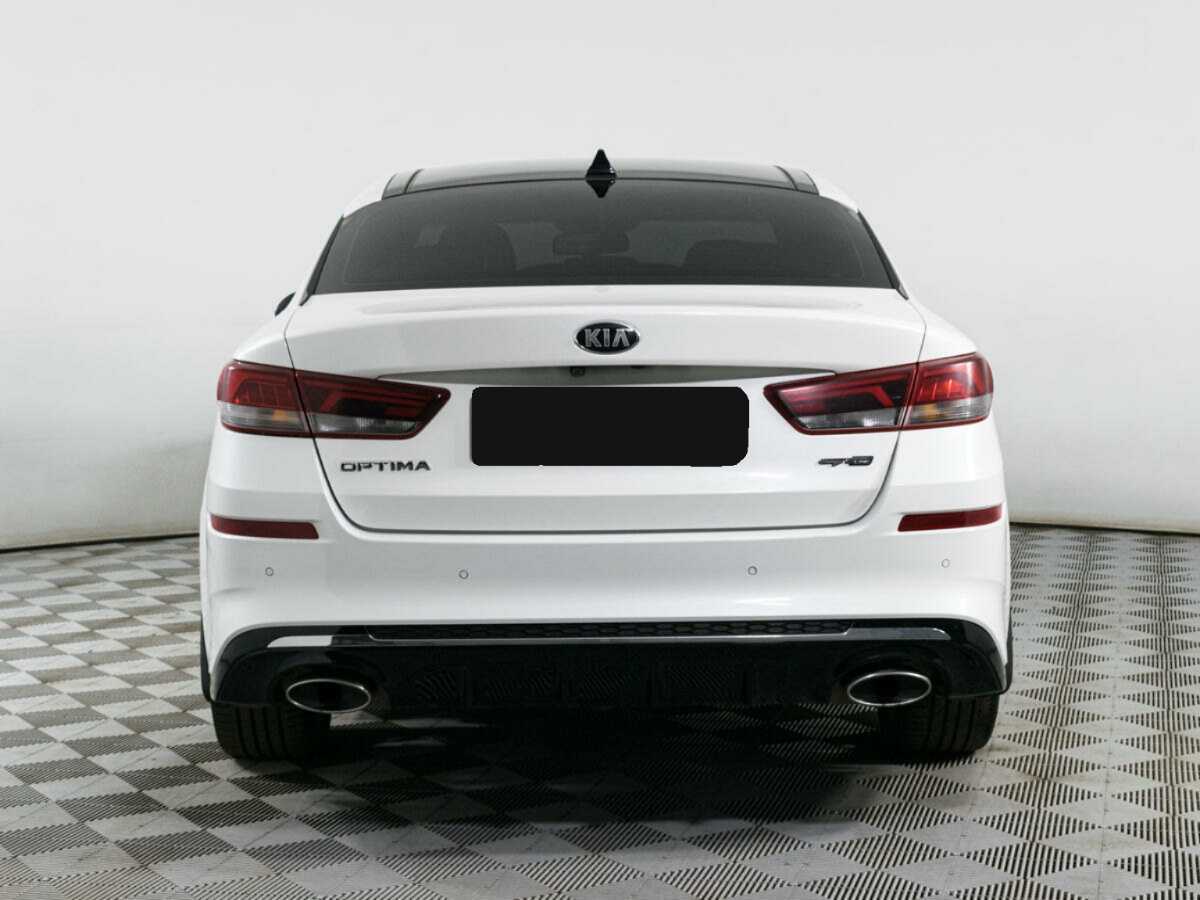 Kia Optima с пробегом — 2018 год. Фото: #4
