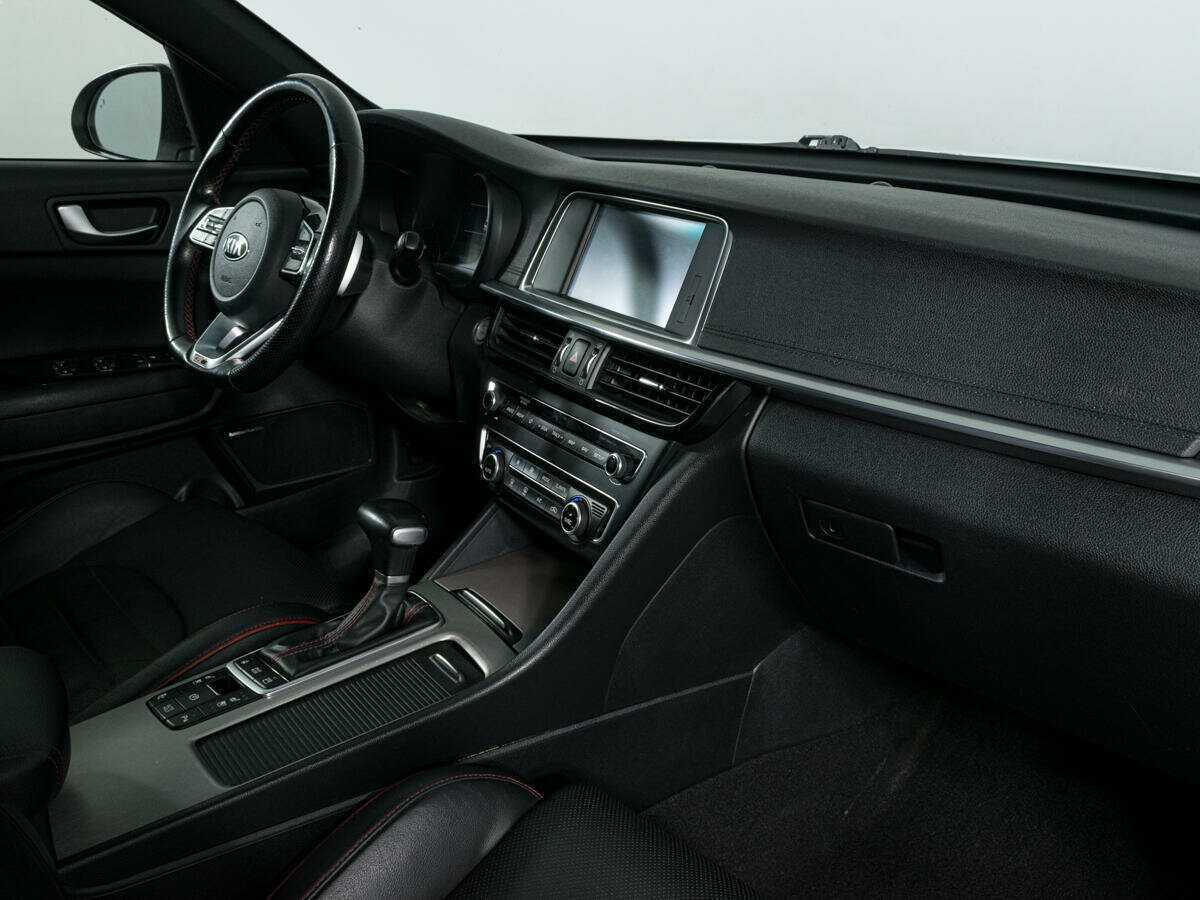 Kia Optima с пробегом — 2018 год. Фото: #7