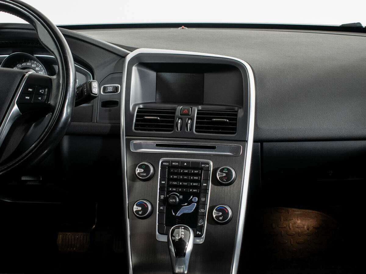 Volvo XC60 с пробегом — 2014 год. Фото: #8