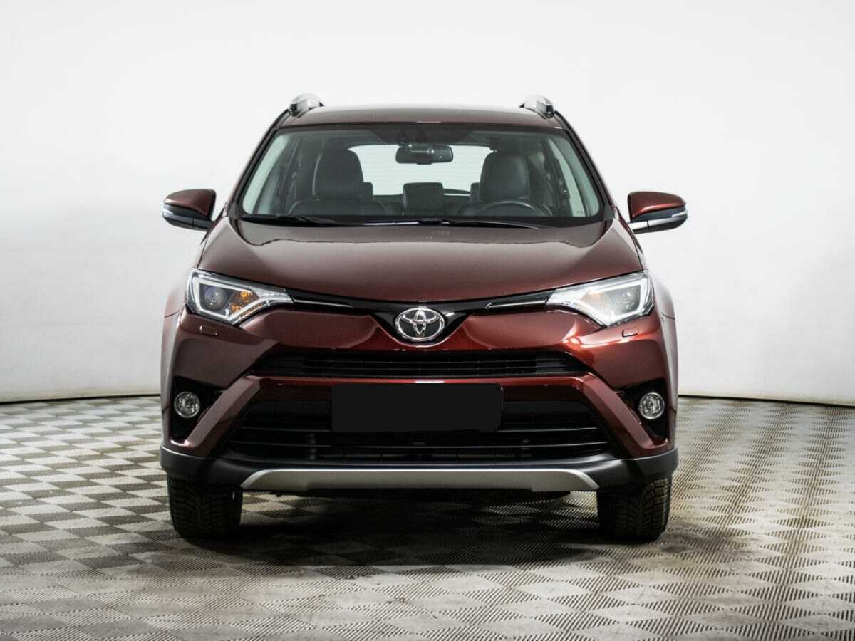 Toyota RAV4 с пробегом — 2016 год. Фото: #1