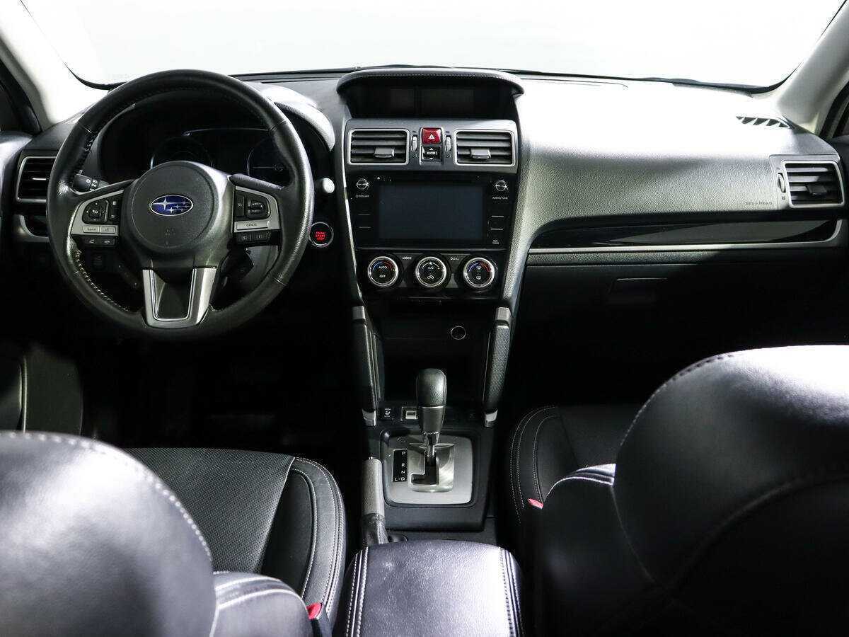 Subaru Forester с пробегом — 2017 год. Фото: #9