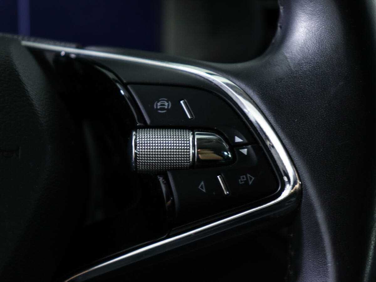 Skoda Rapid с пробегом — 2021 год. Фото: #18