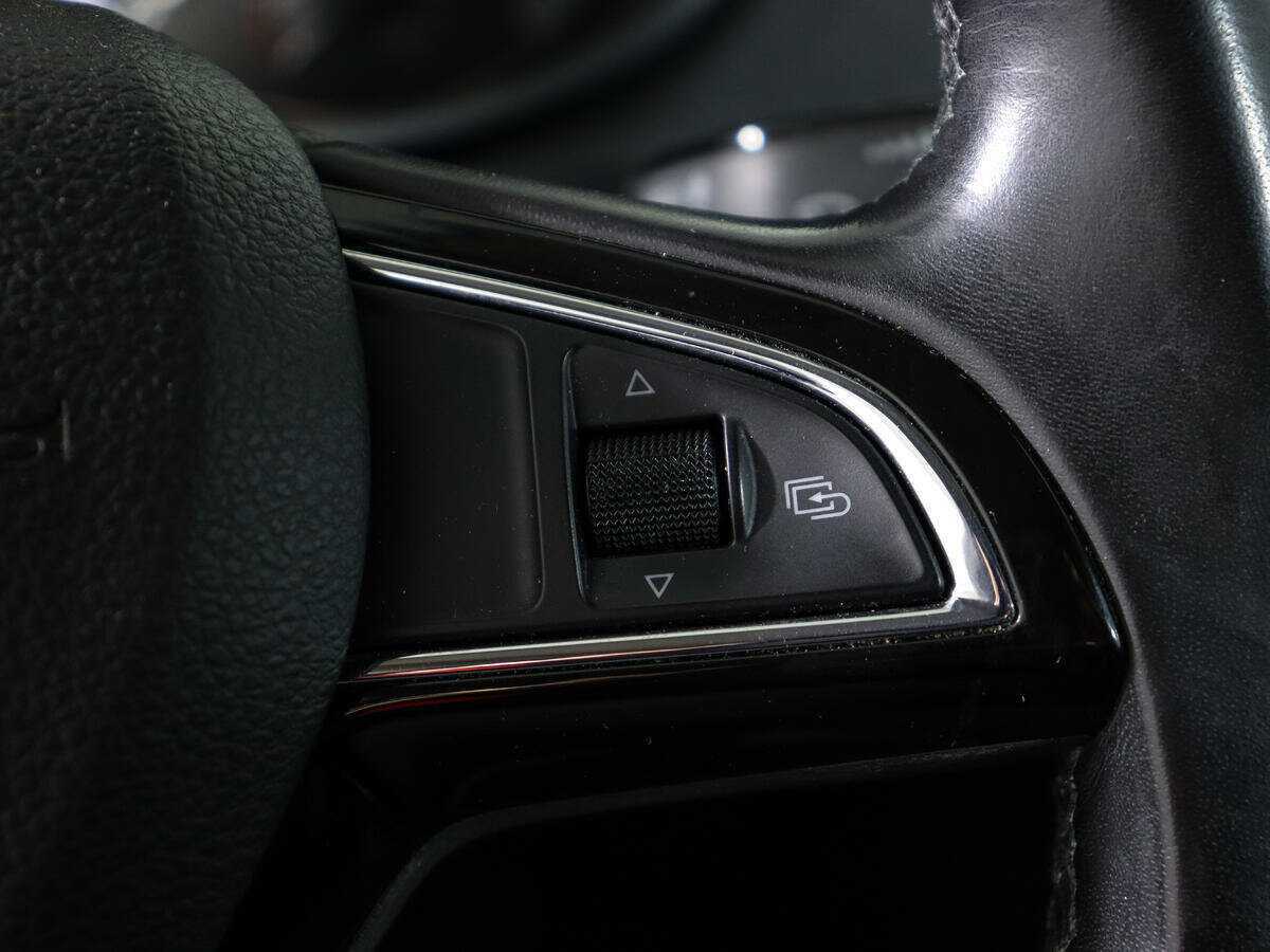 Skoda Octavia с пробегом — 2014 год. Фото: #16