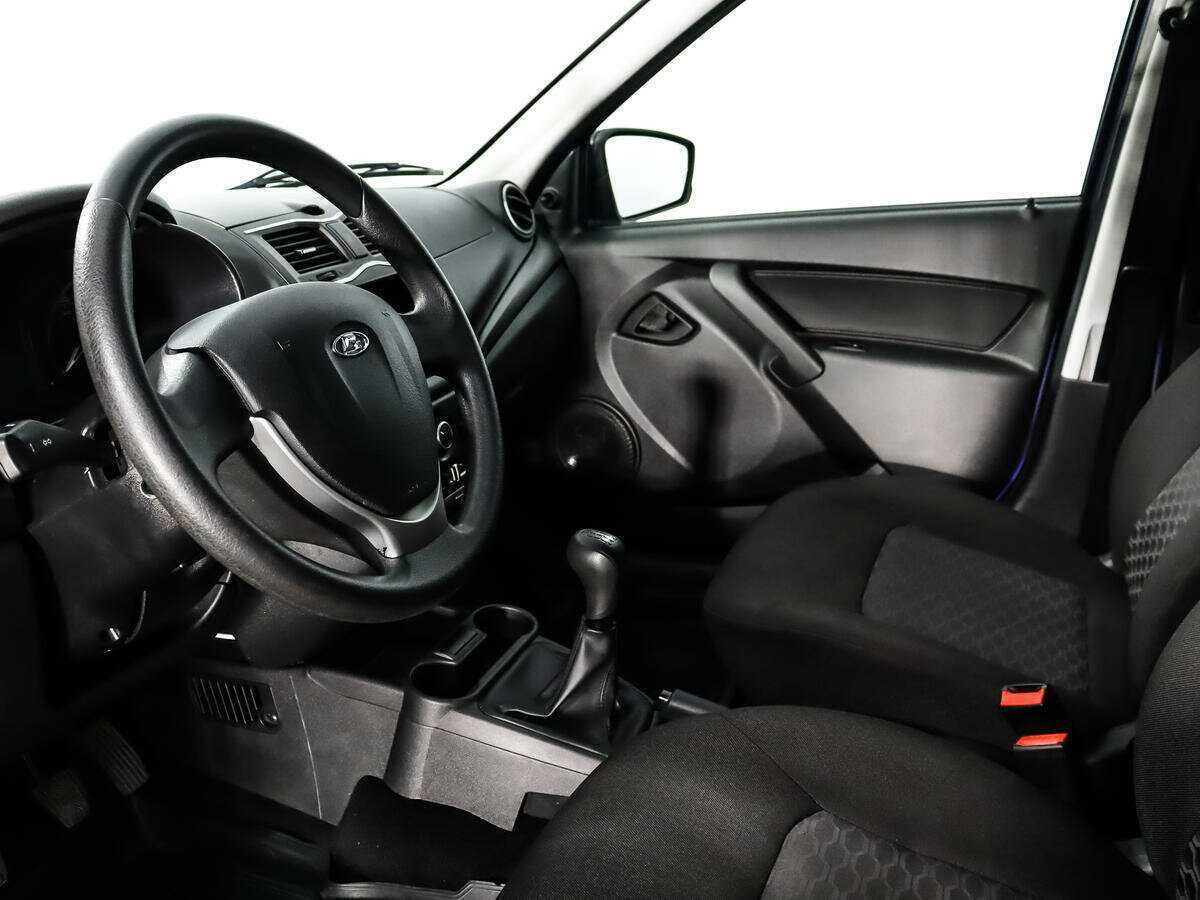 Lada (ВАЗ) Granta с пробегом — 2020 год. Фото: #6