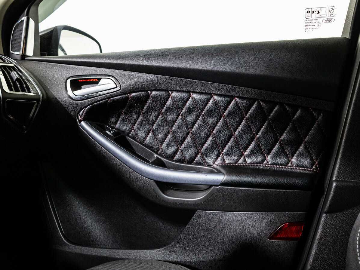 Ford Focus с пробегом — 2014 год. Фото: #17