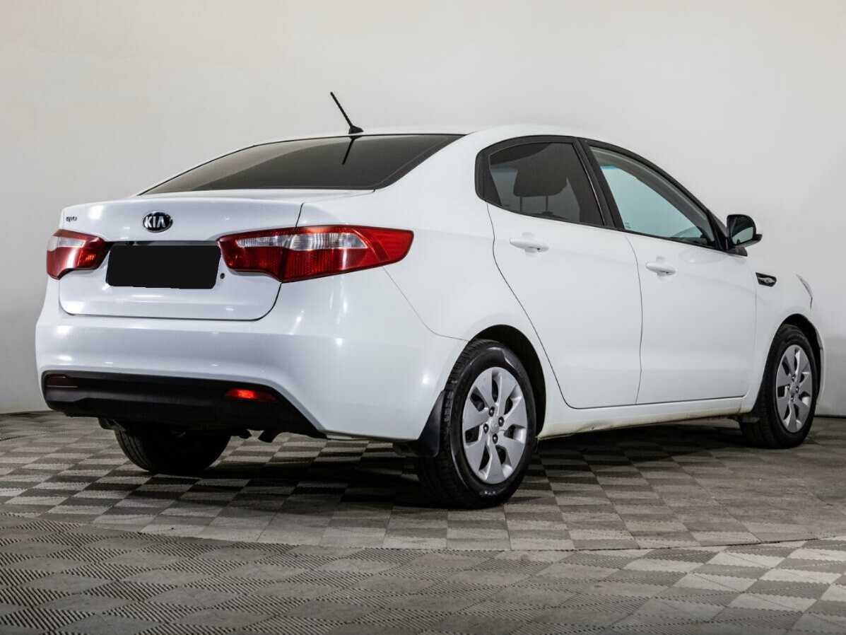Kia Rio с пробегом — 2014 год. Фото: #4