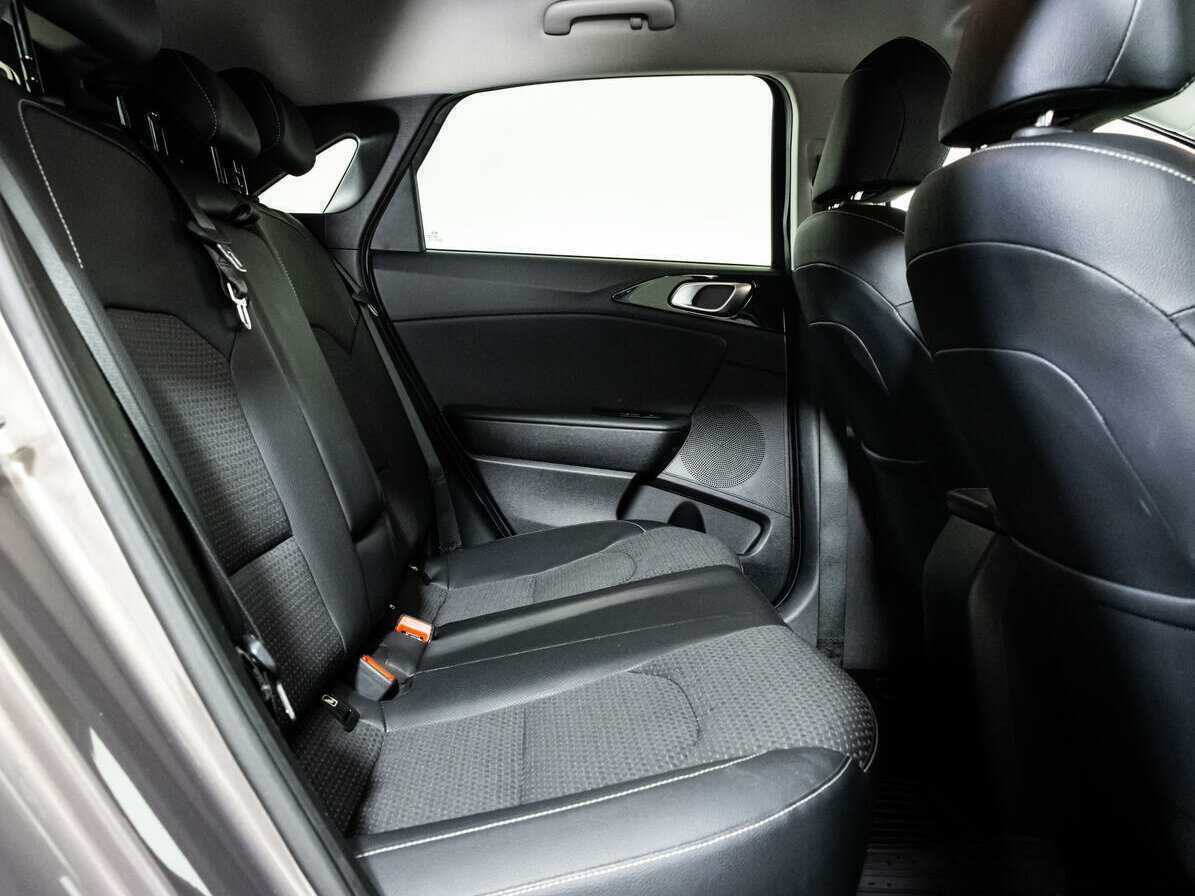 Kia Ceed с пробегом — 2018 год. Фото: #16