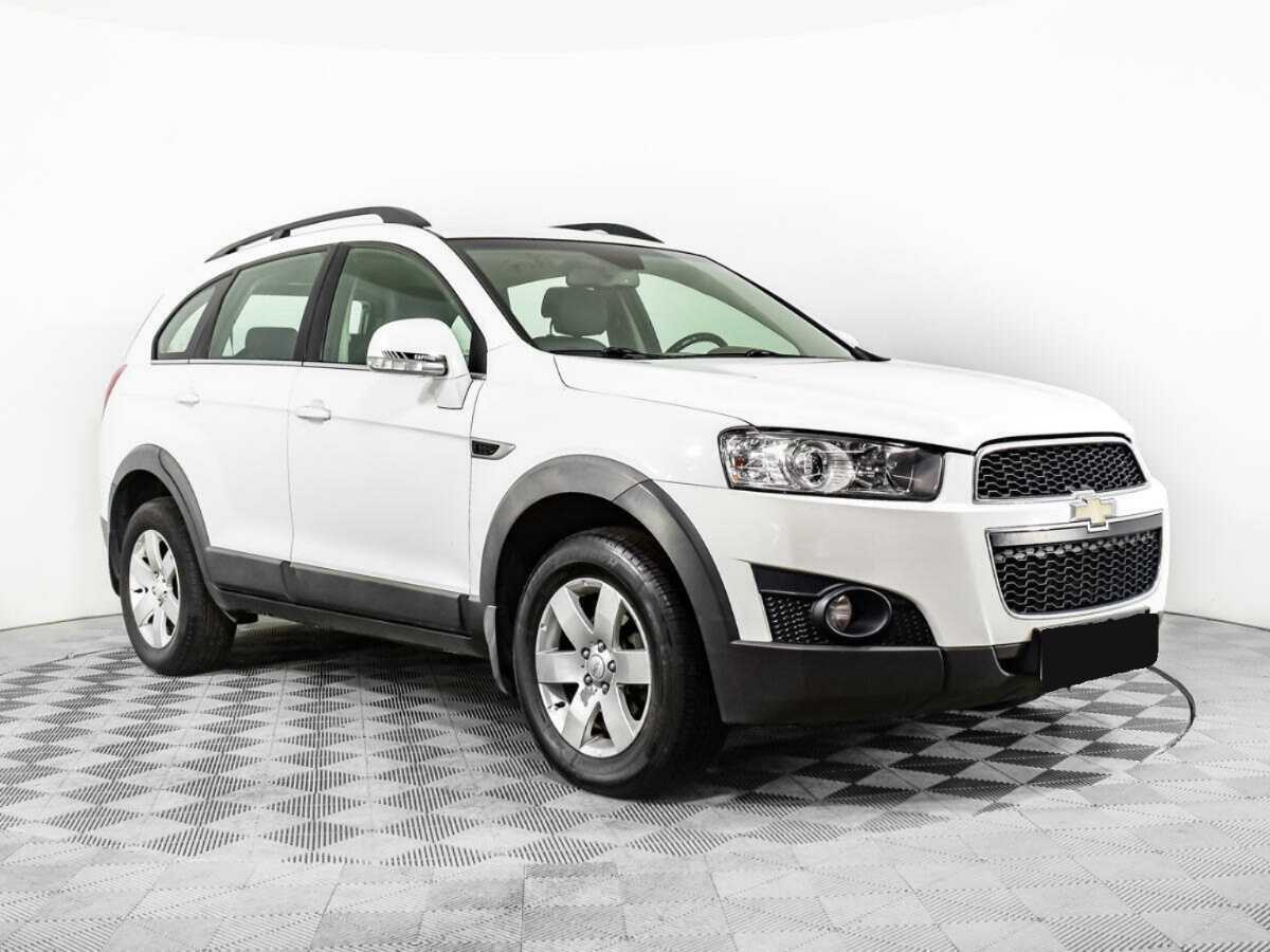 Chevrolet Captiva с пробегом — 2012 год. Фото: #2