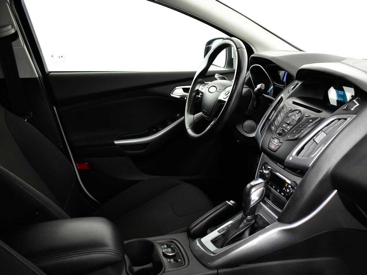 Ford Focus с пробегом — 2013 год. Фото: #6