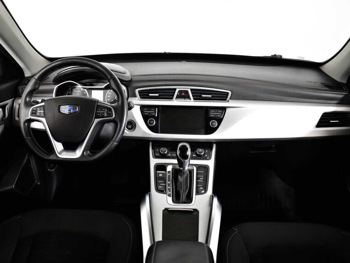 Geely Atlas с пробегом — 2018 год. Фото: #11