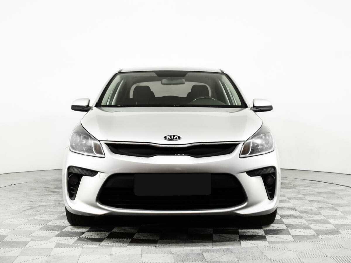 Kia Rio с пробегом — 2017 год. Фото: #1