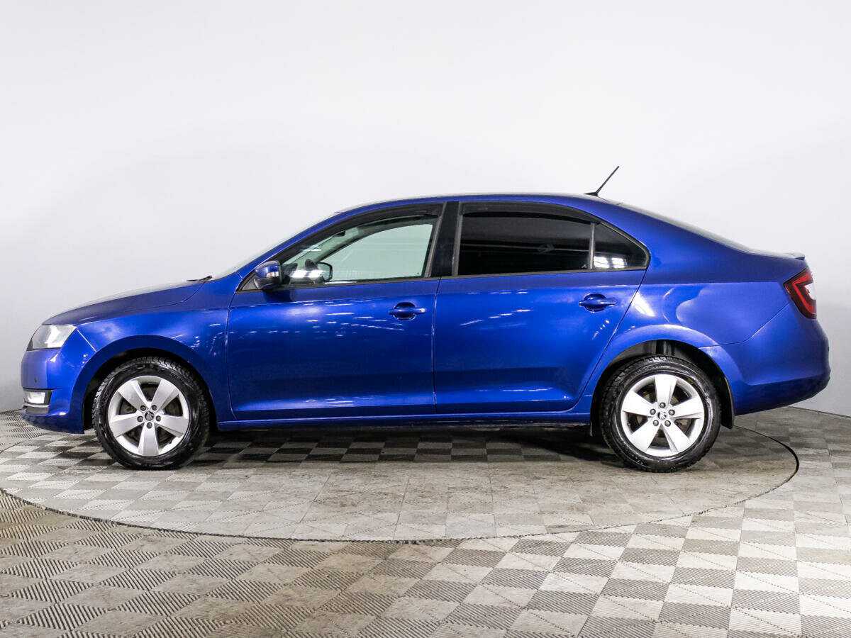 Skoda Rapid с пробегом — 2017 год. Фото: #7