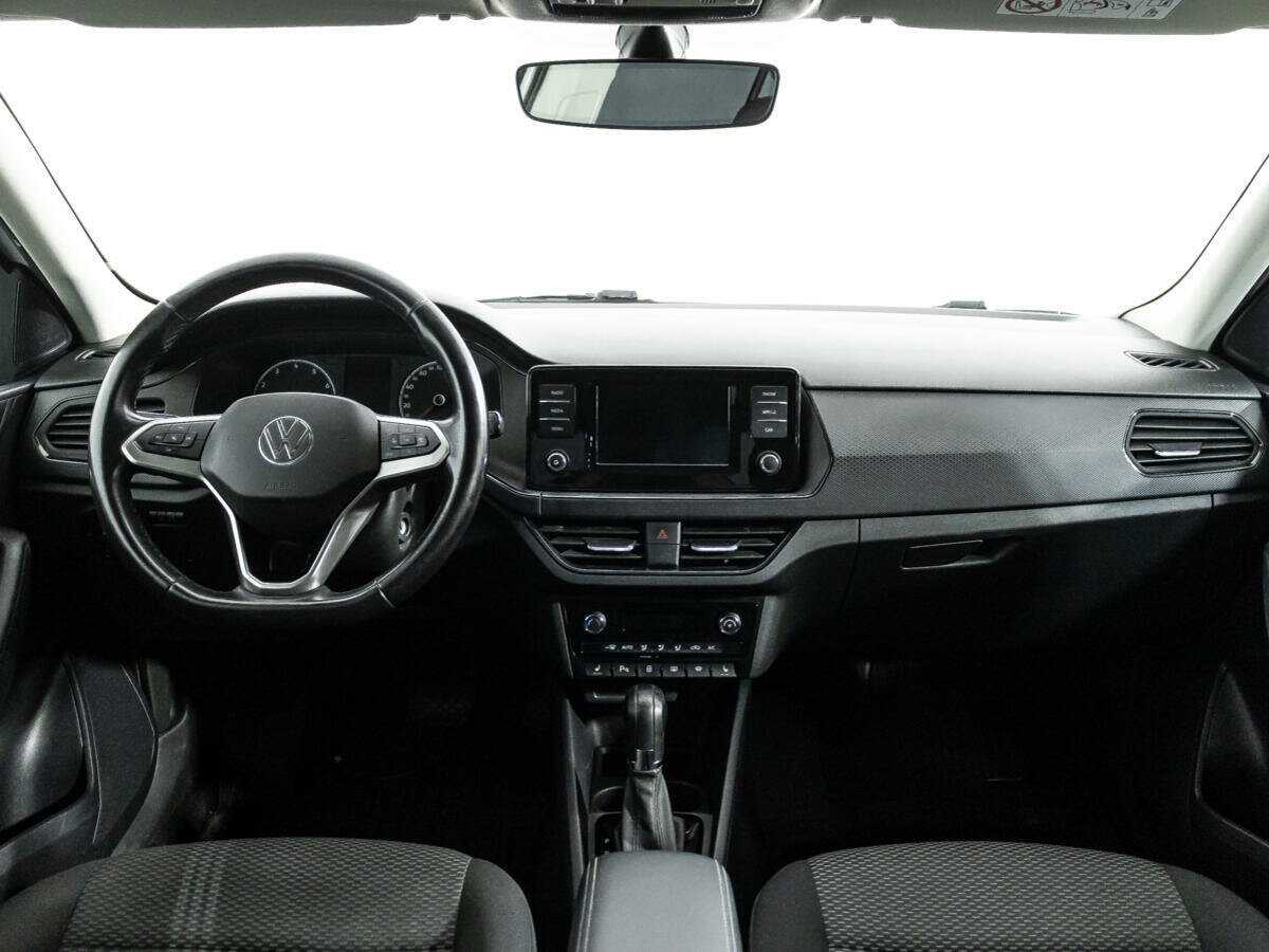 Volkswagen Polo с пробегом — 2021 год. Фото: #12