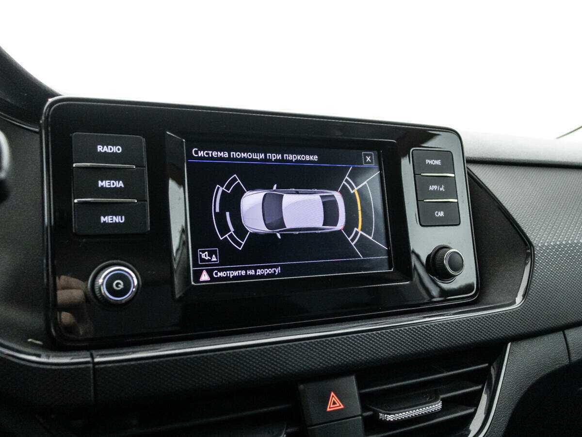 Volkswagen Polo с пробегом — 2021 год. Фото: #15