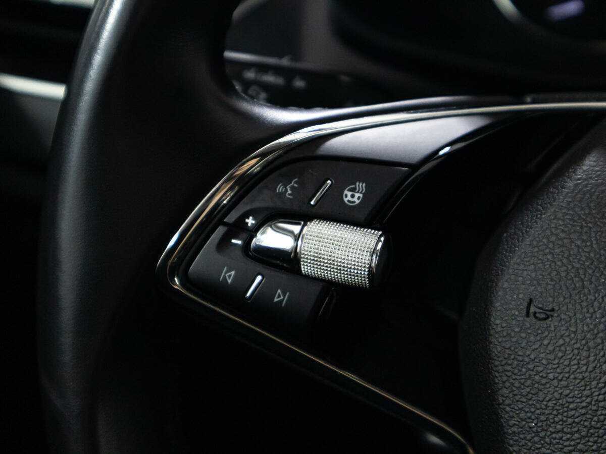 Skoda Rapid с пробегом — 2020 год. Фото: #15