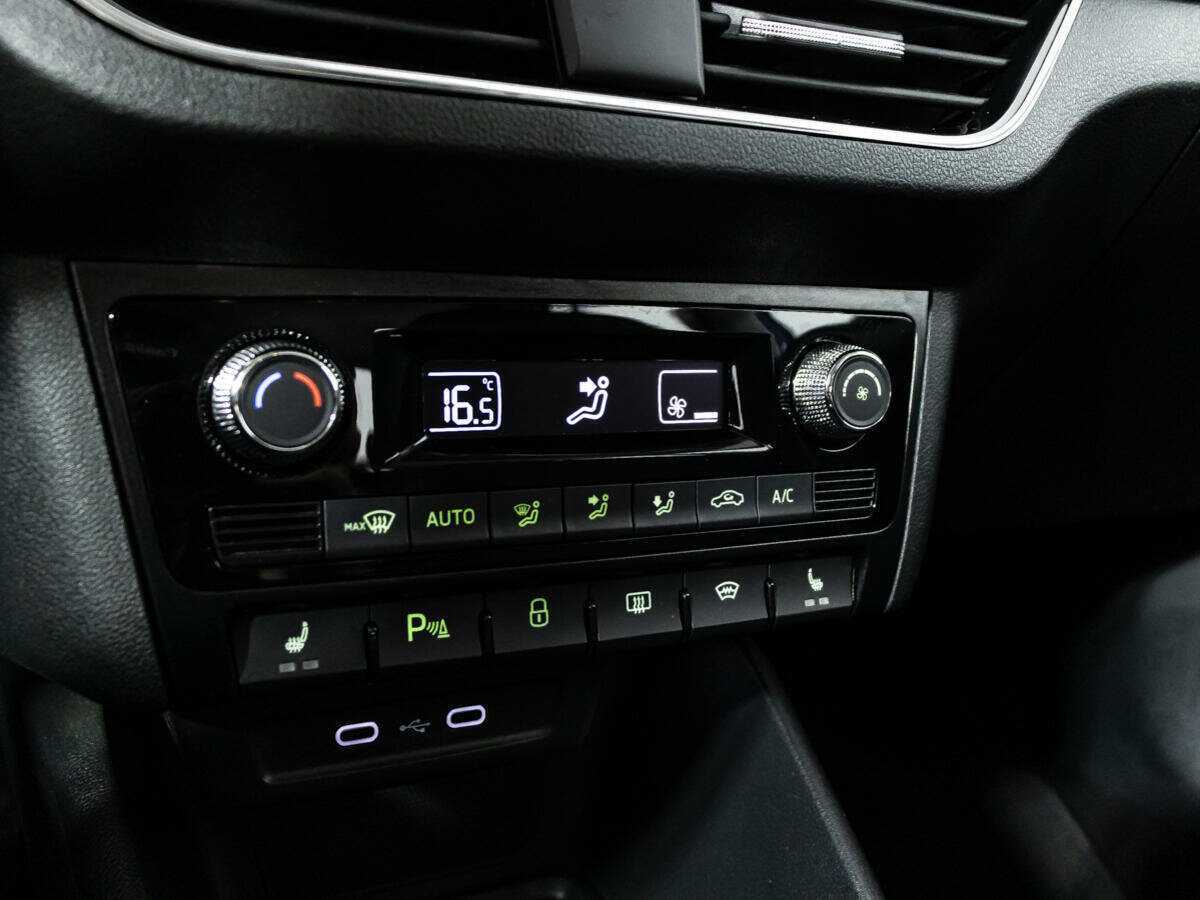 Skoda Rapid с пробегом — 2022 год. Фото: #15