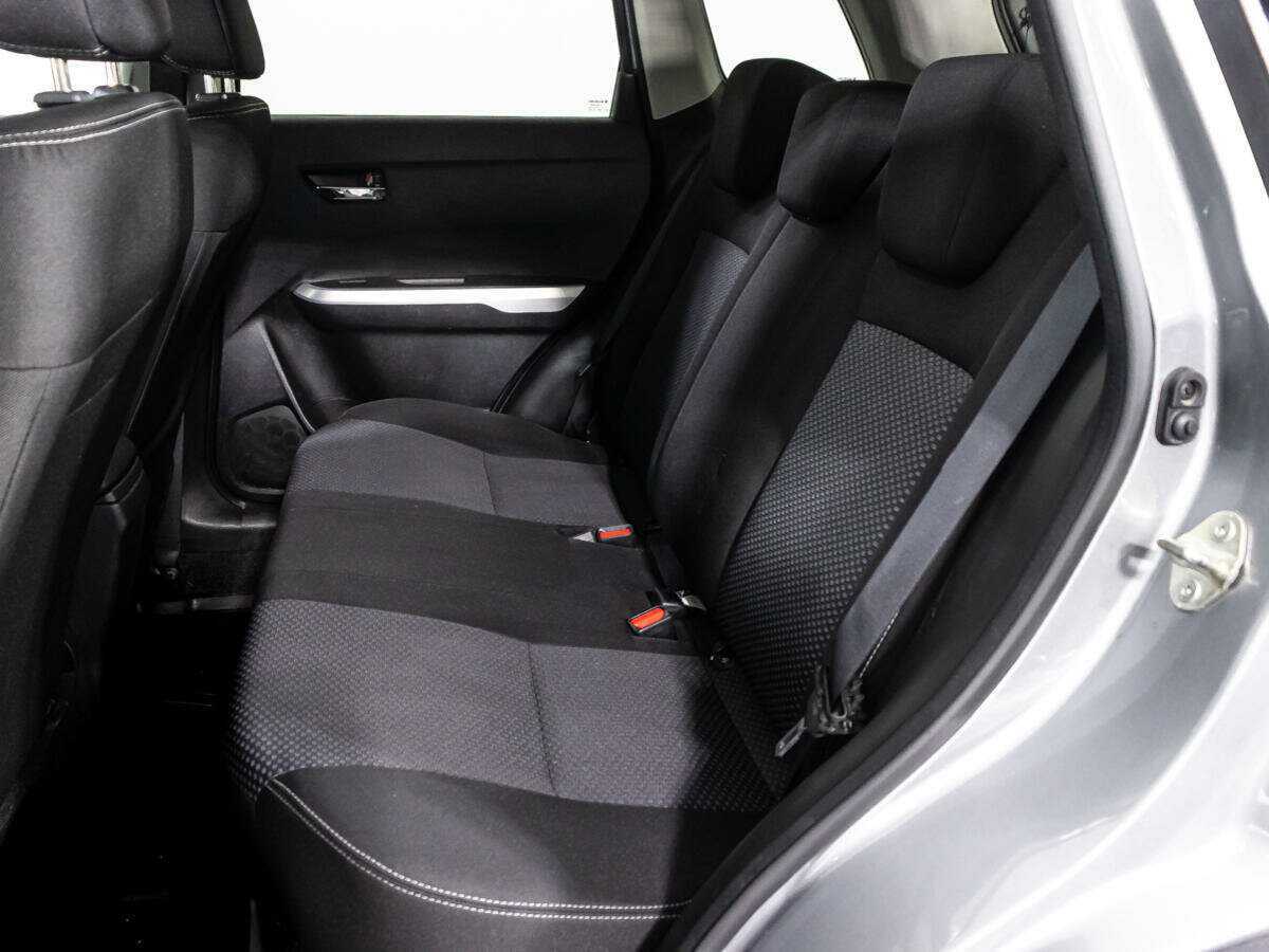 Suzuki Vitara с пробегом — 2017 год. Фото: #9