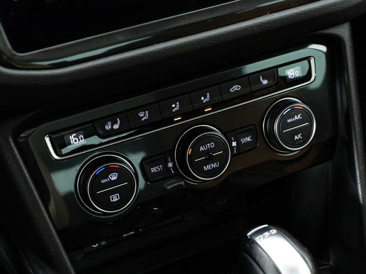 Volkswagen Tiguan с пробегом — 2017 год. Фото: #14