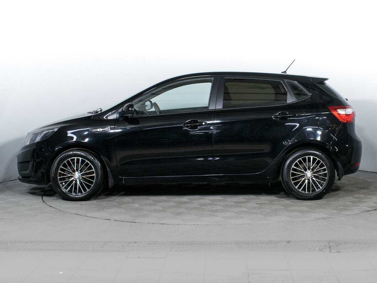 Kia Rio с пробегом — 2012 год. Фото: #7
