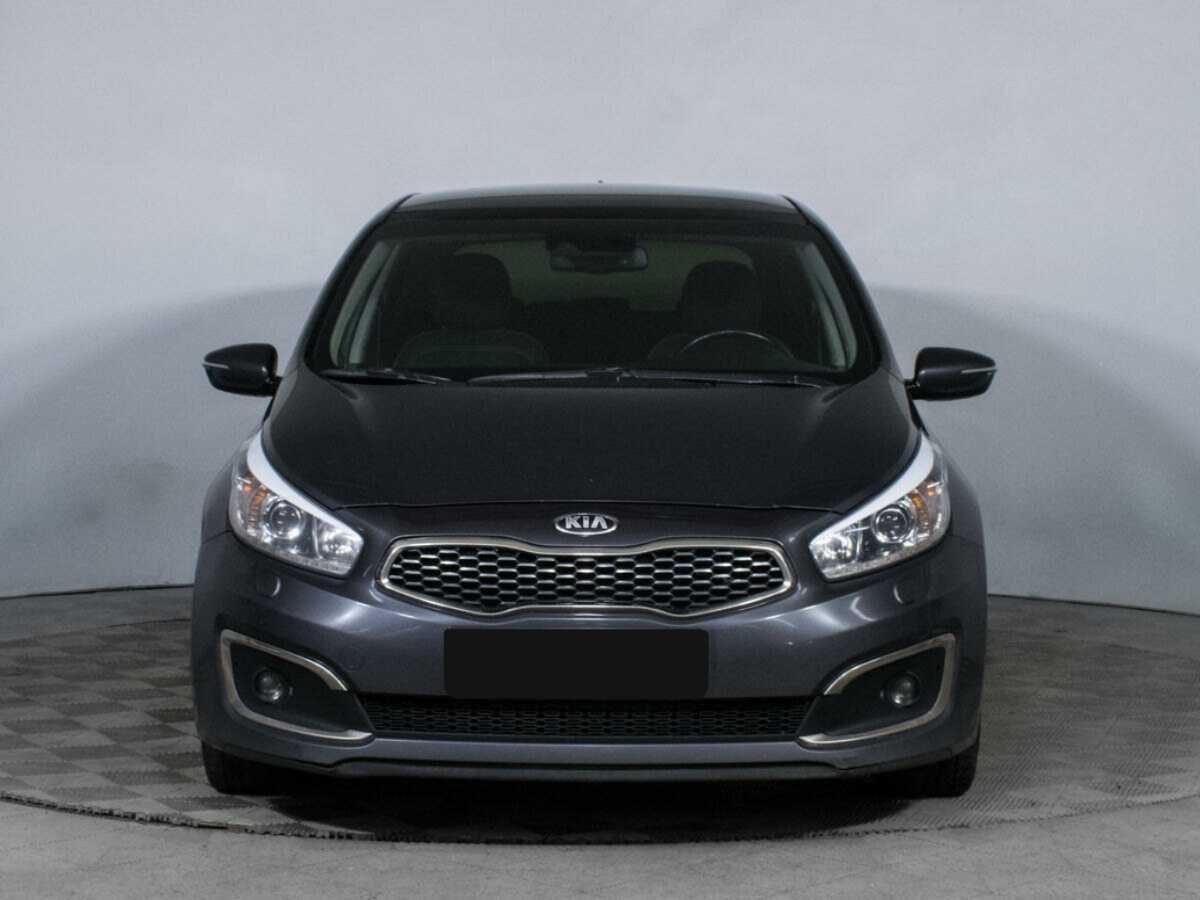 Kia Ceed с пробегом — 2018 год. Фото: #1