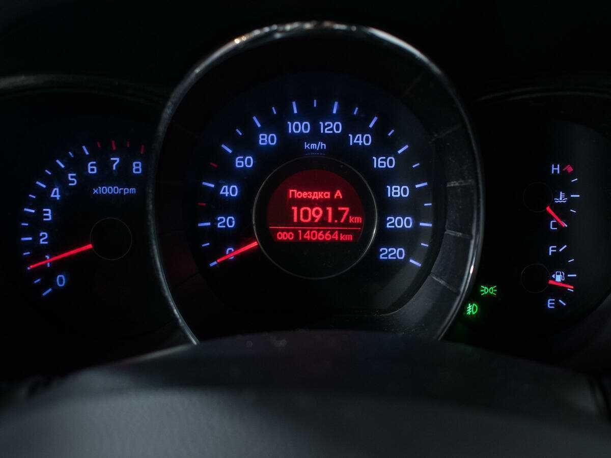 Kia Rio с пробегом — 2013 год. Фото: #10