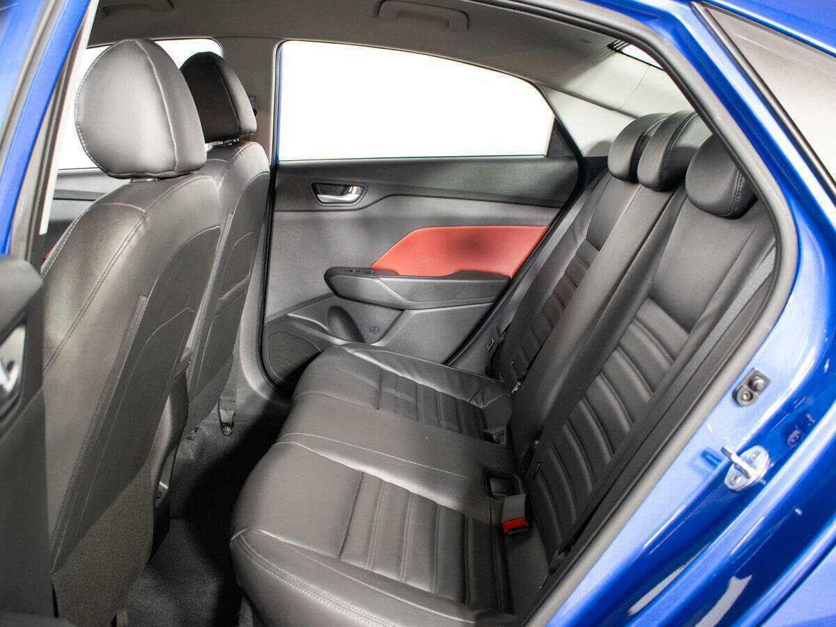 Hyundai Solaris с пробегом — 2021 год. Фото: #9