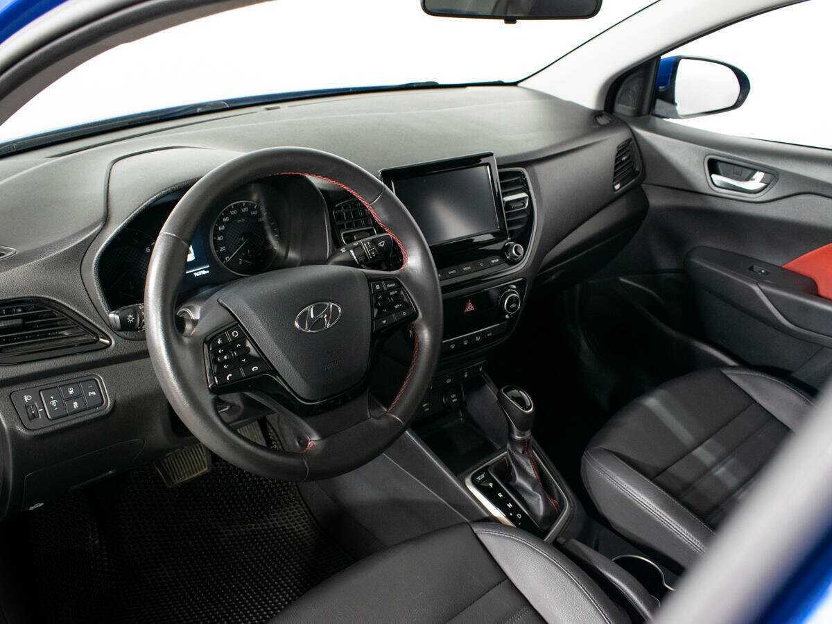 Hyundai Solaris с пробегом — 2021 год. Фото: #12