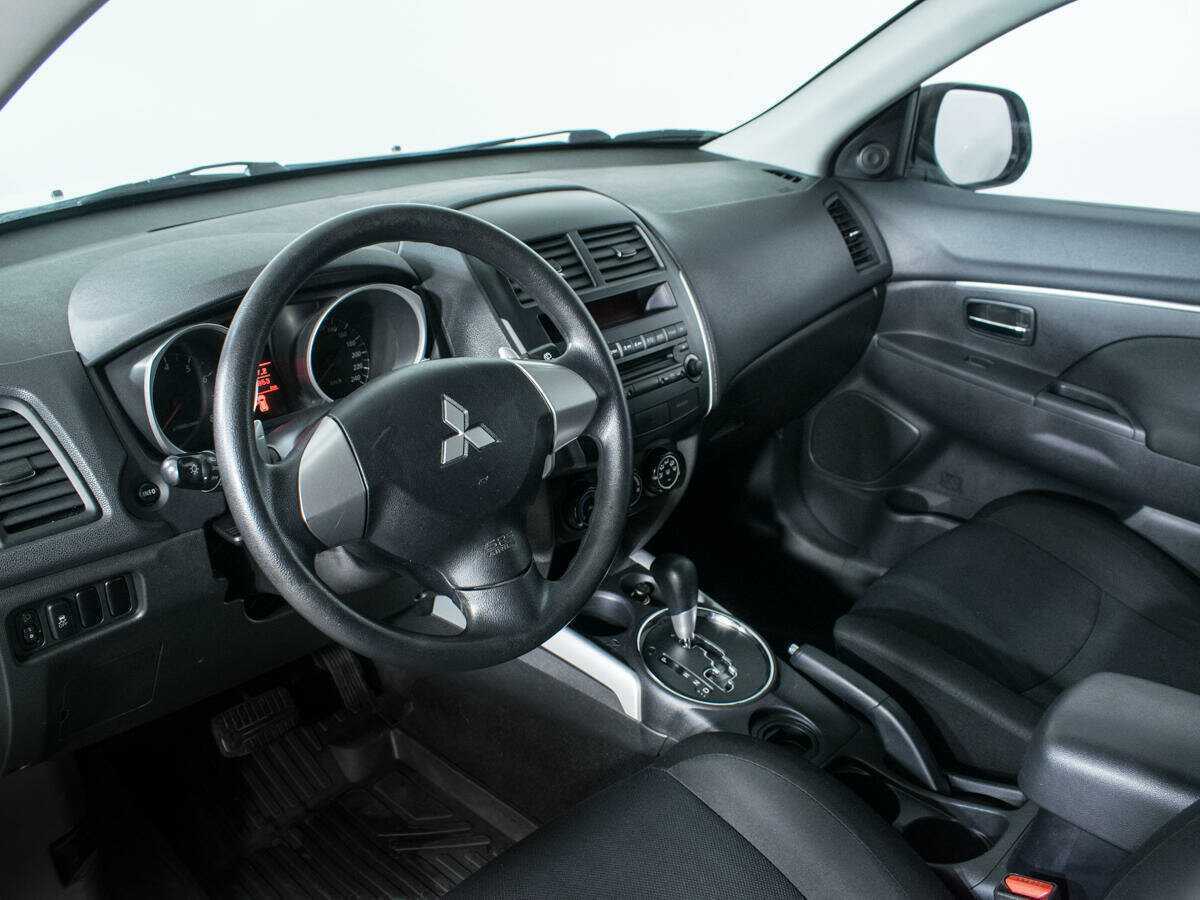Mitsubishi ASX с пробегом — 2012 год. Фото: #11