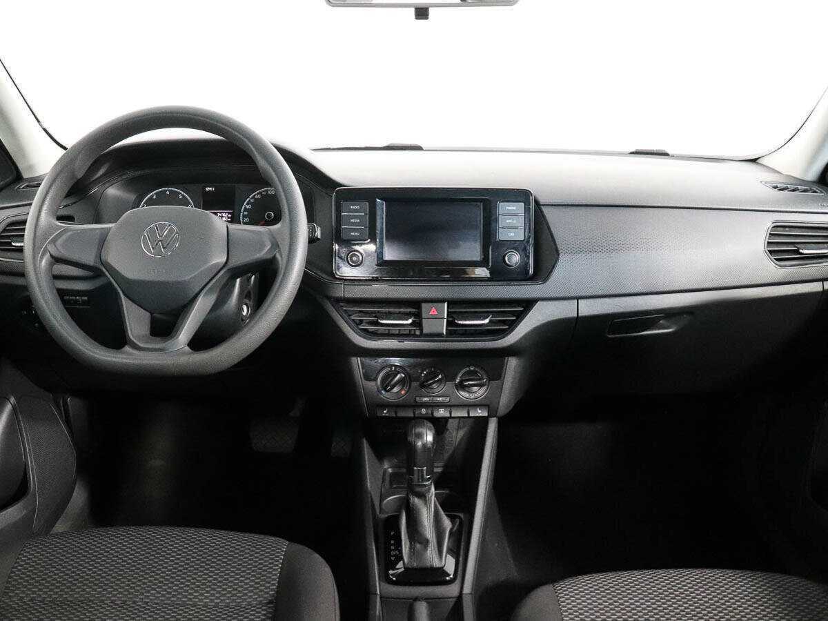 Volkswagen Polo с пробегом — 2020 год. Фото: #10