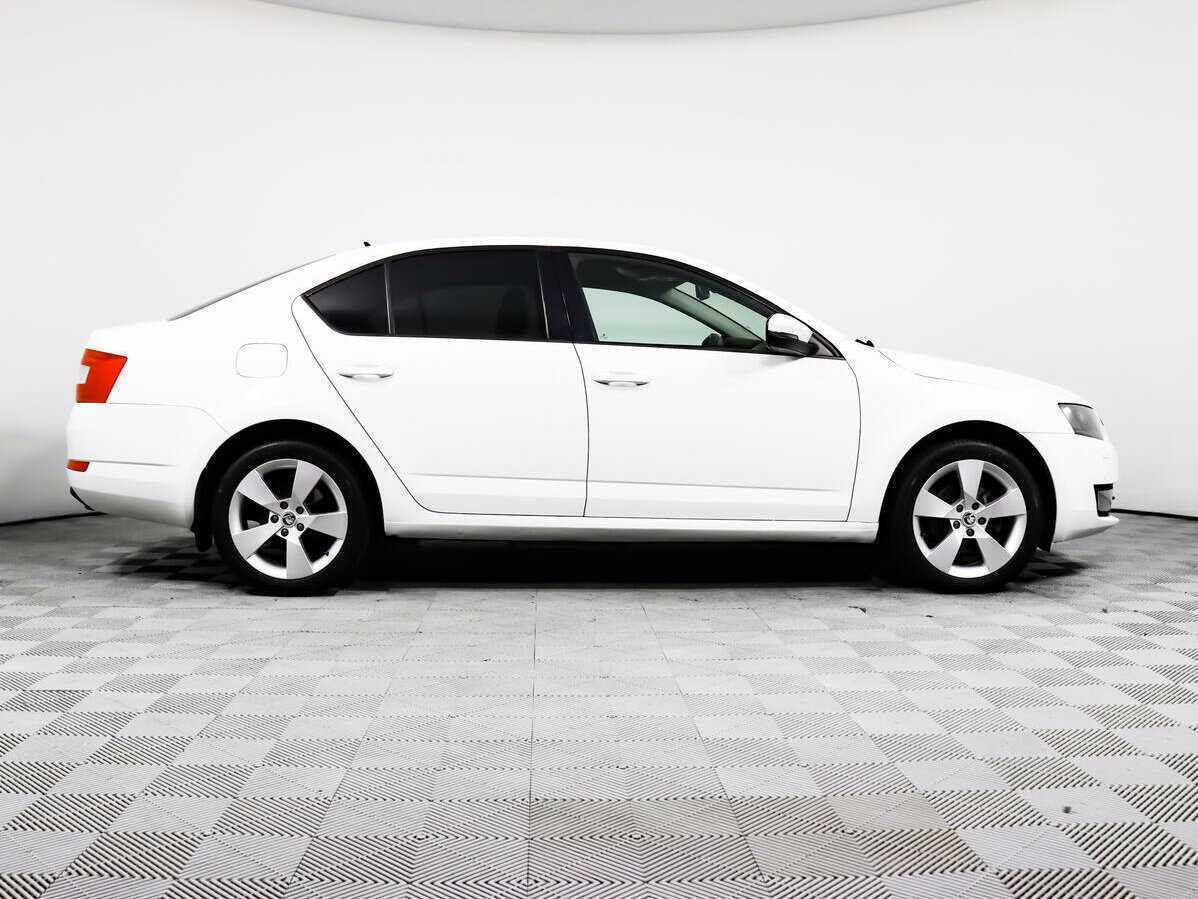 Skoda Octavia с пробегом — 2016 год. Фото: #3