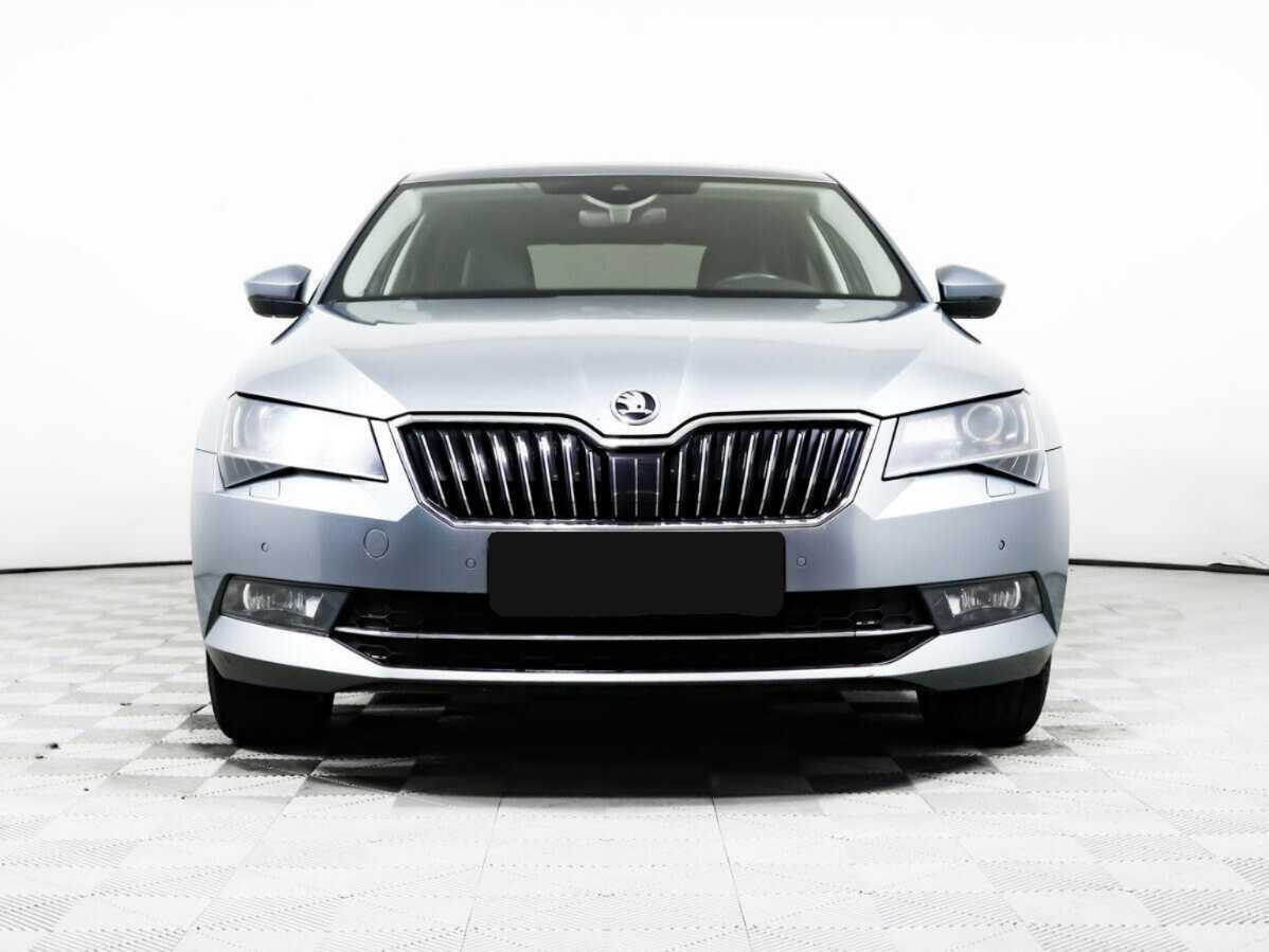 Skoda Superb с пробегом — 2017 год. Фото: #1