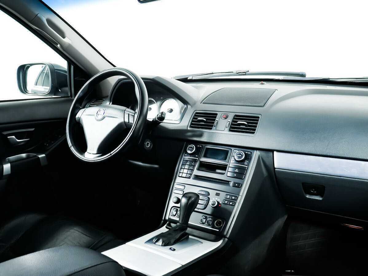 Volvo XC90 с пробегом — 2012 год. Фото: #6