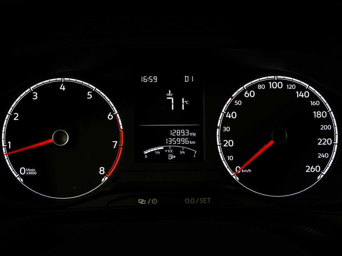 Volkswagen Polo с пробегом — 2020 год. Фото: #15