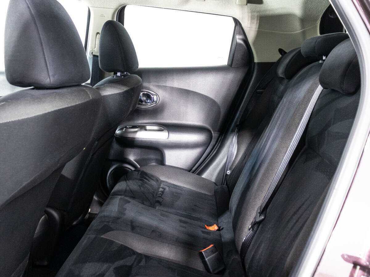 Nissan Juke с пробегом — 2013 год. Фото: #9