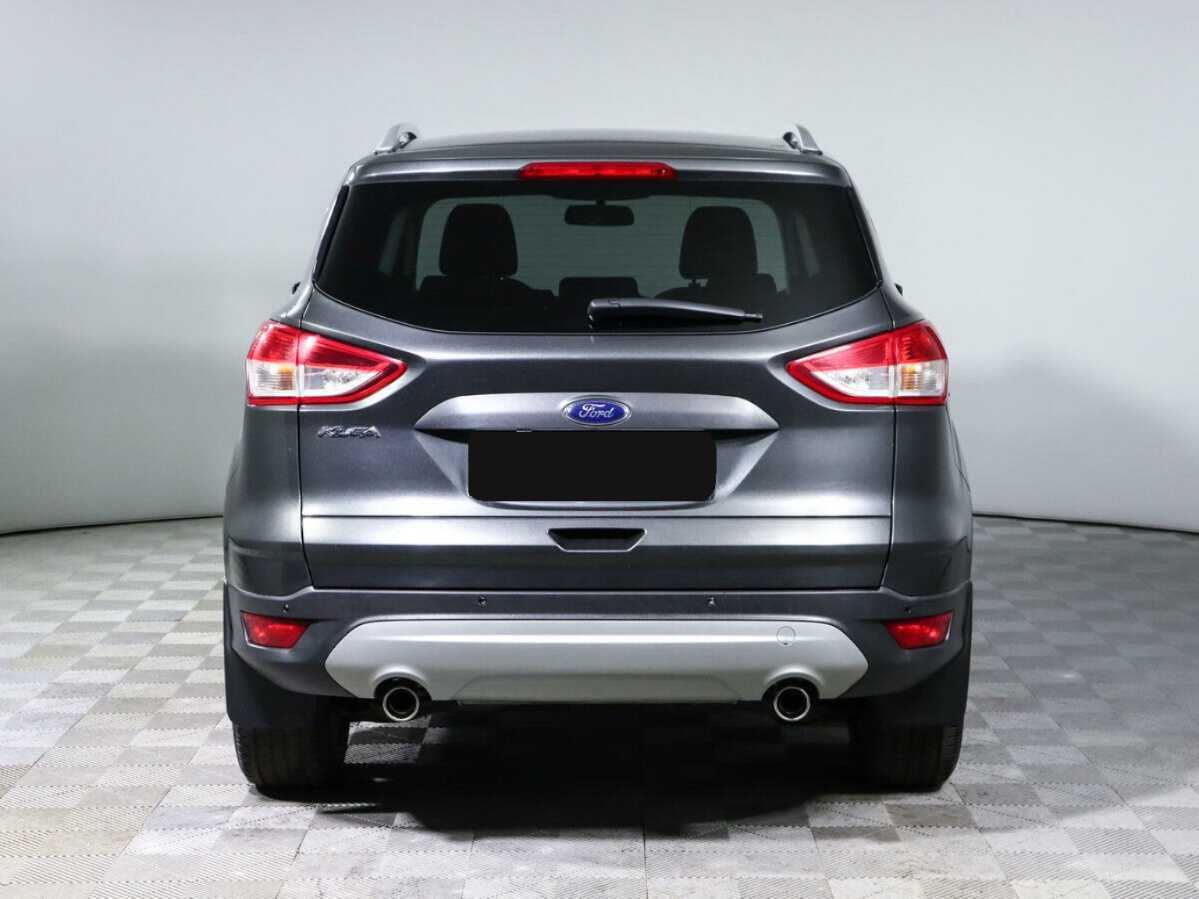 Ford Kuga с пробегом — 2015 год. Фото: #4