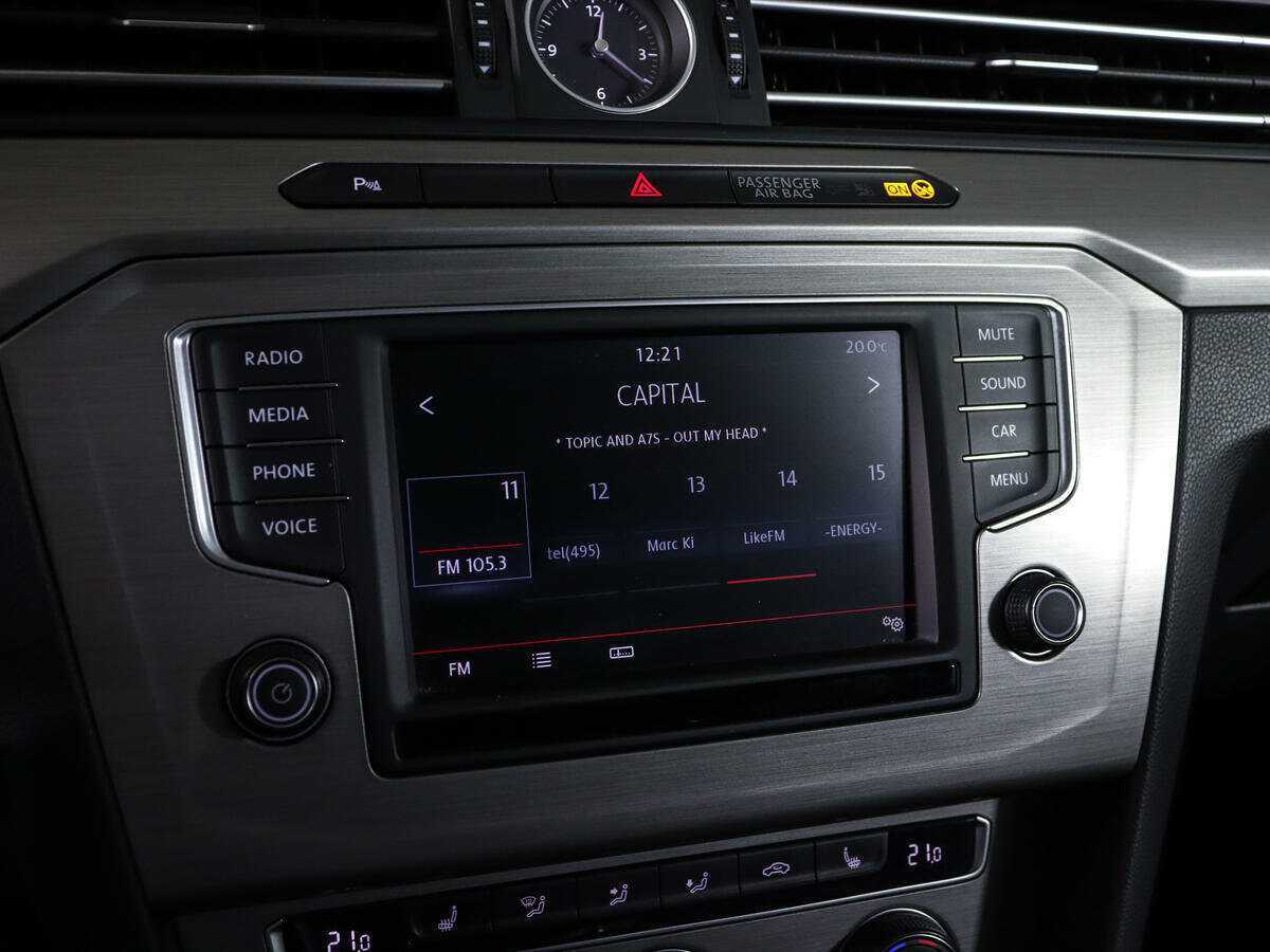 Volkswagen Passat с пробегом — 2016 год. Фото: #14