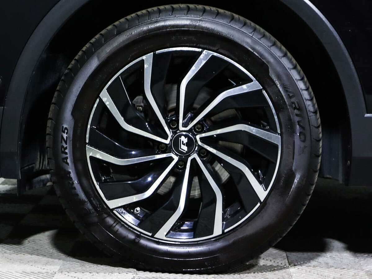 Volkswagen Tiguan с пробегом — 2017 год. Фото: #19