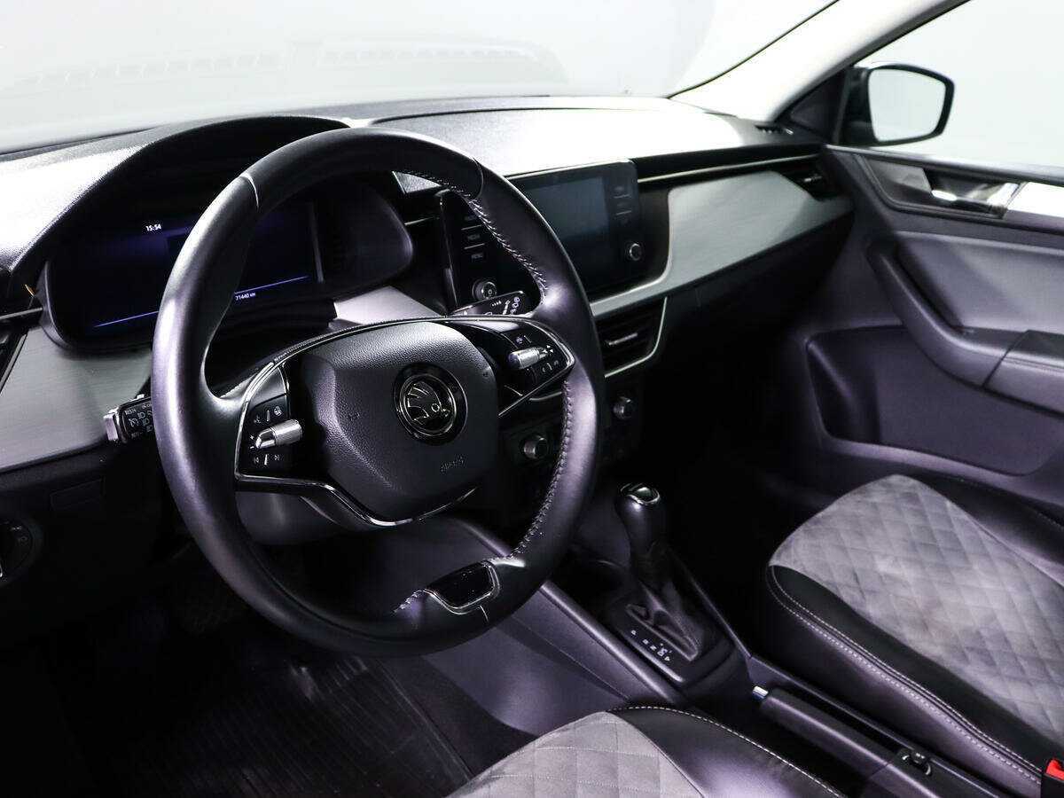 Skoda Rapid с пробегом — 2022 год. Фото: #11