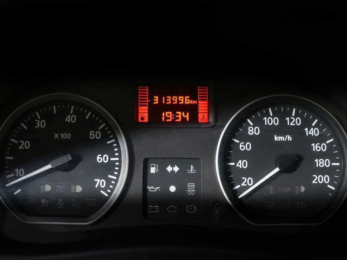 Nissan Almera с пробегом — 2018 год. Фото: #8