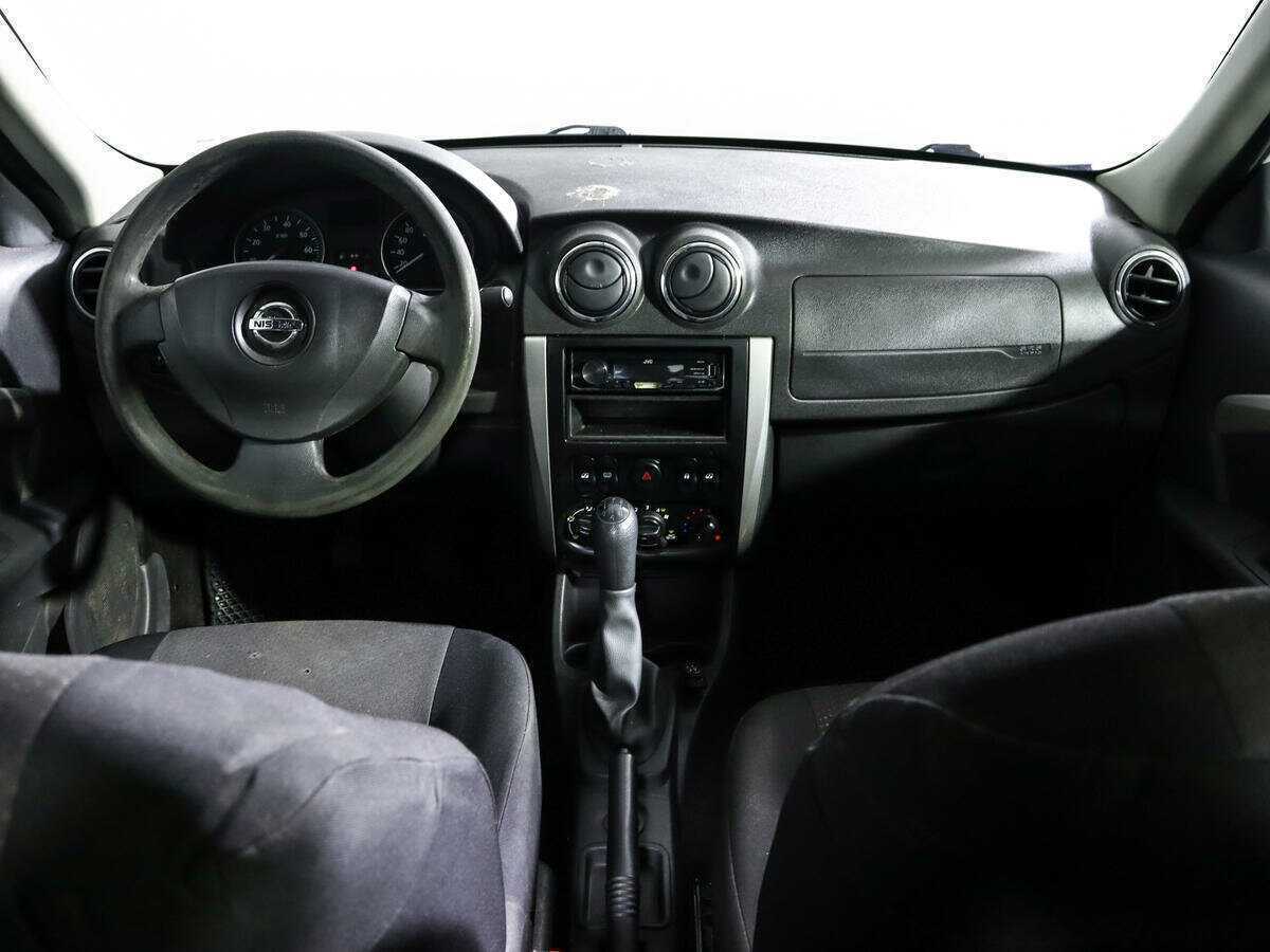 Nissan Almera с пробегом — 2018 год. Фото: #9