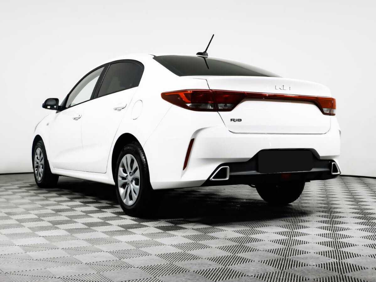 Kia Rio с пробегом — 2022 год. Фото: #5