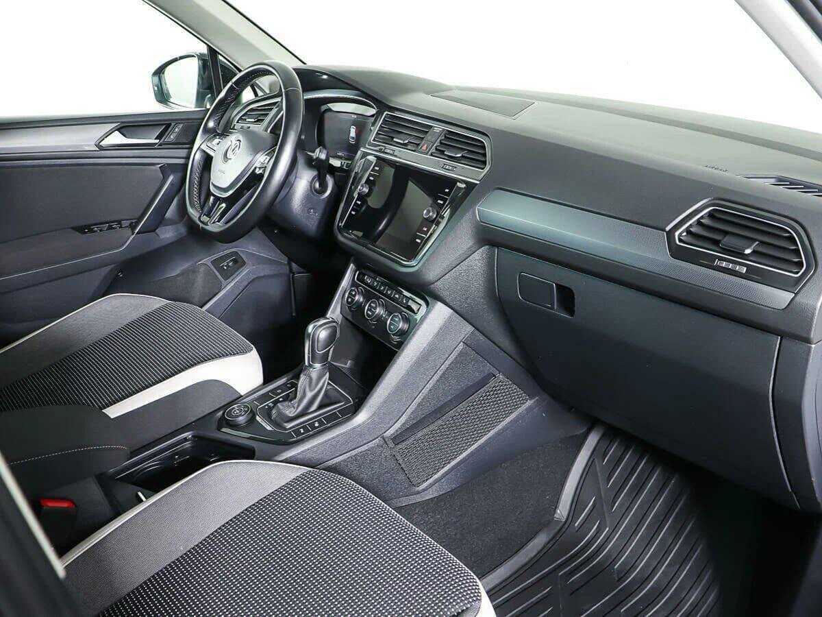 Volkswagen Tiguan с пробегом — 2018 год. Фото: #8
